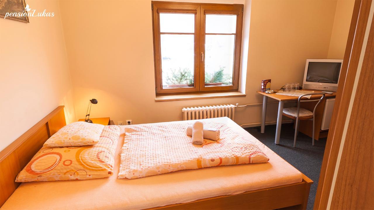 Pension Lukas Karlsbad Exterior foto