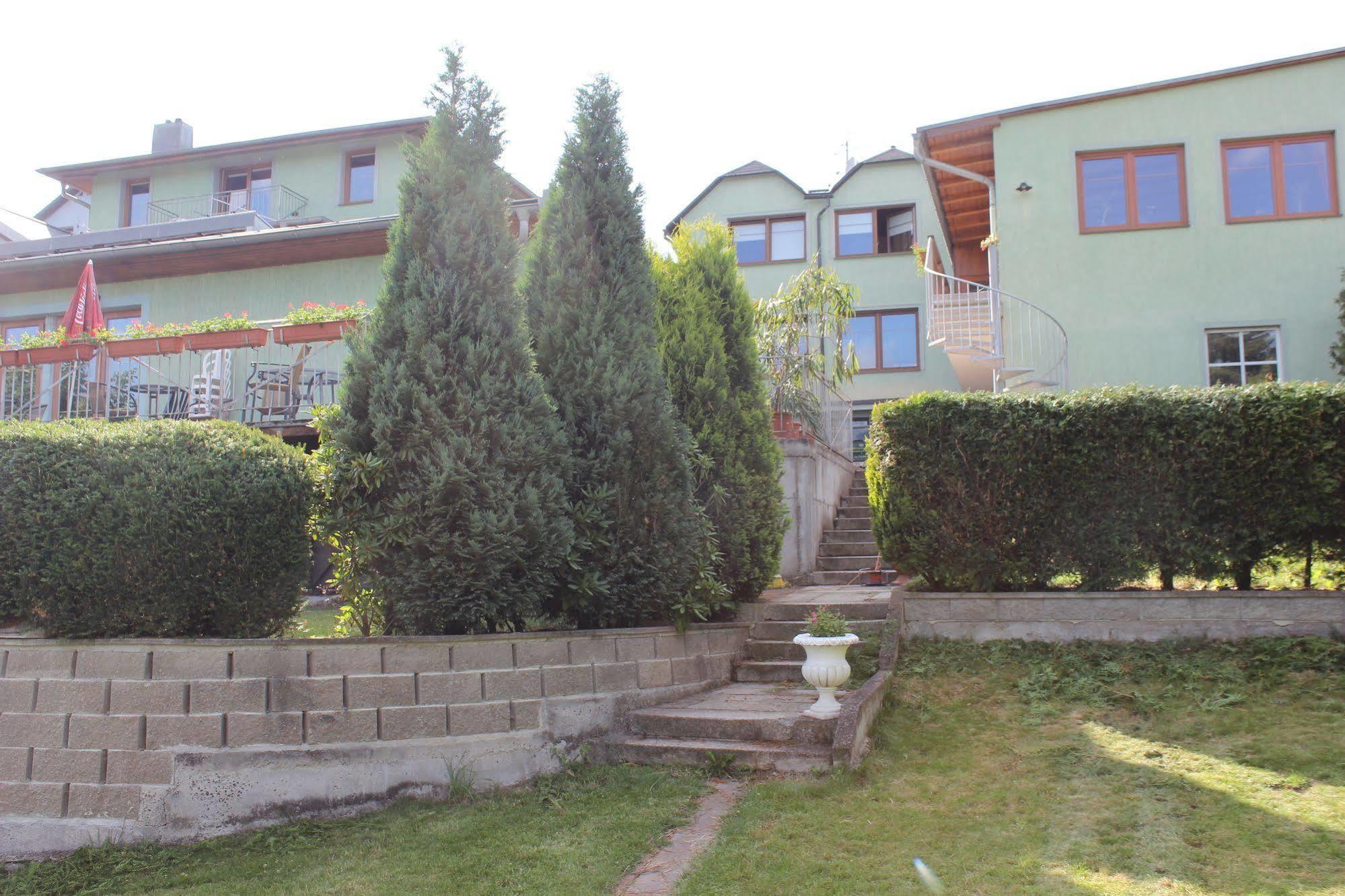 Pension Lukas Karlsbad Exterior foto